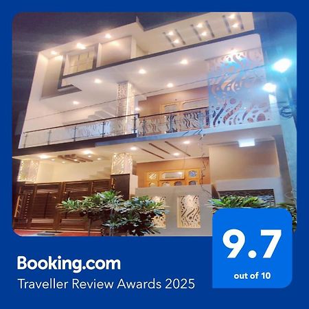 Blessing'S Home Stay 5 Bedrooms Luxury Villa Exquisite 5 Bedroom Villa Ideal Family Home Stay With Spacious Living Lucknow Exterior foto