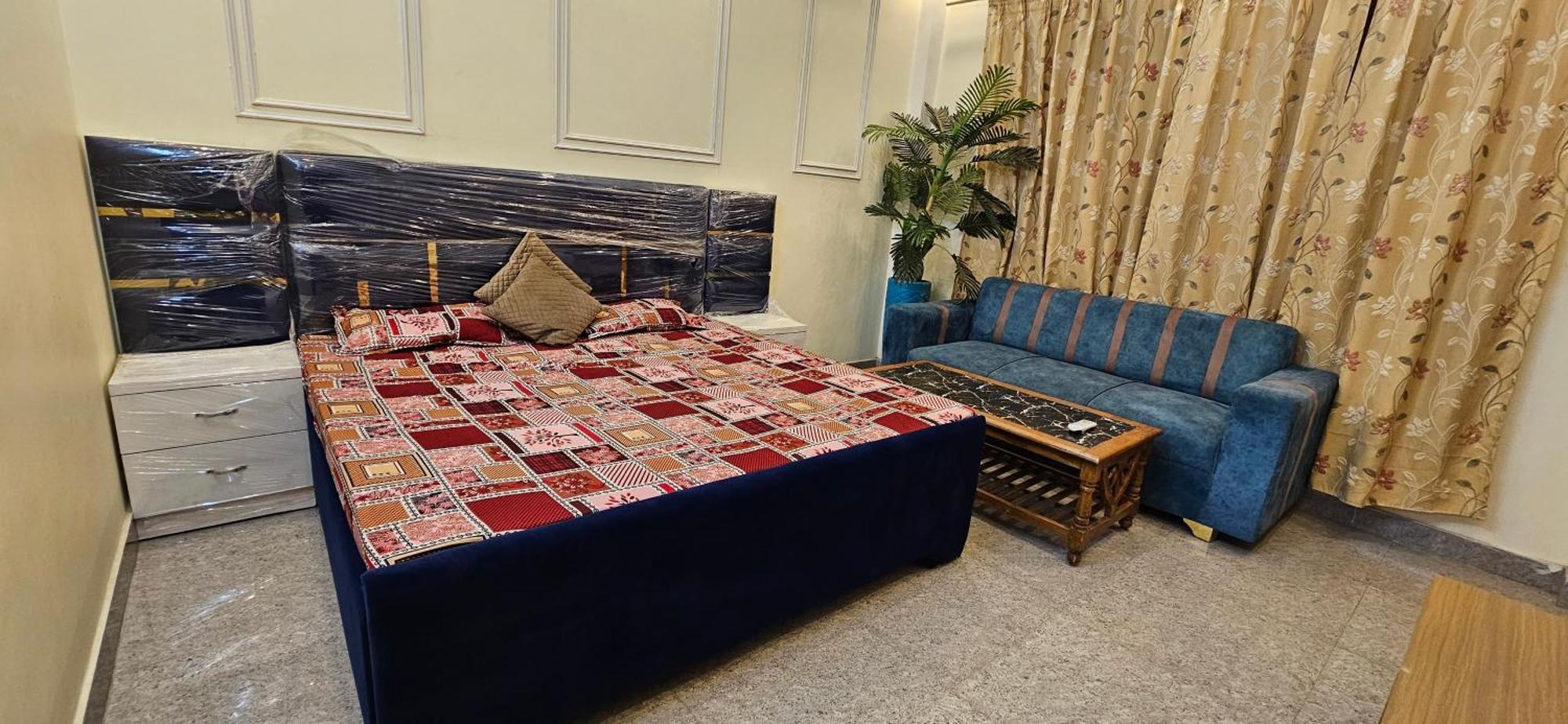 Blessing'S Home Stay 5 Bedrooms Luxury Villa Exquisite 5 Bedroom Villa Ideal Family Home Stay With Spacious Living Lucknow Exterior foto